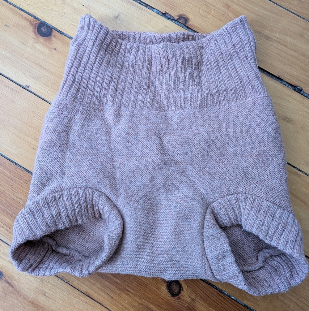 Disana wool pull-on diaper cover Rose, Size 3-4 years